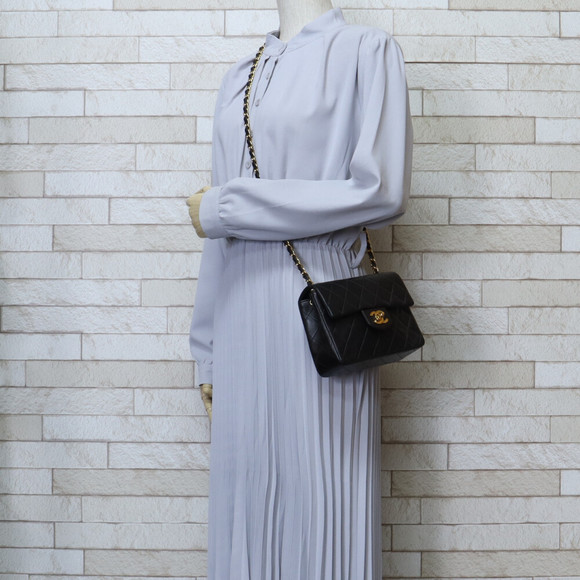 Chanel Lambskin Shoulder Black Bag Matelasse - Picture 1 of 7